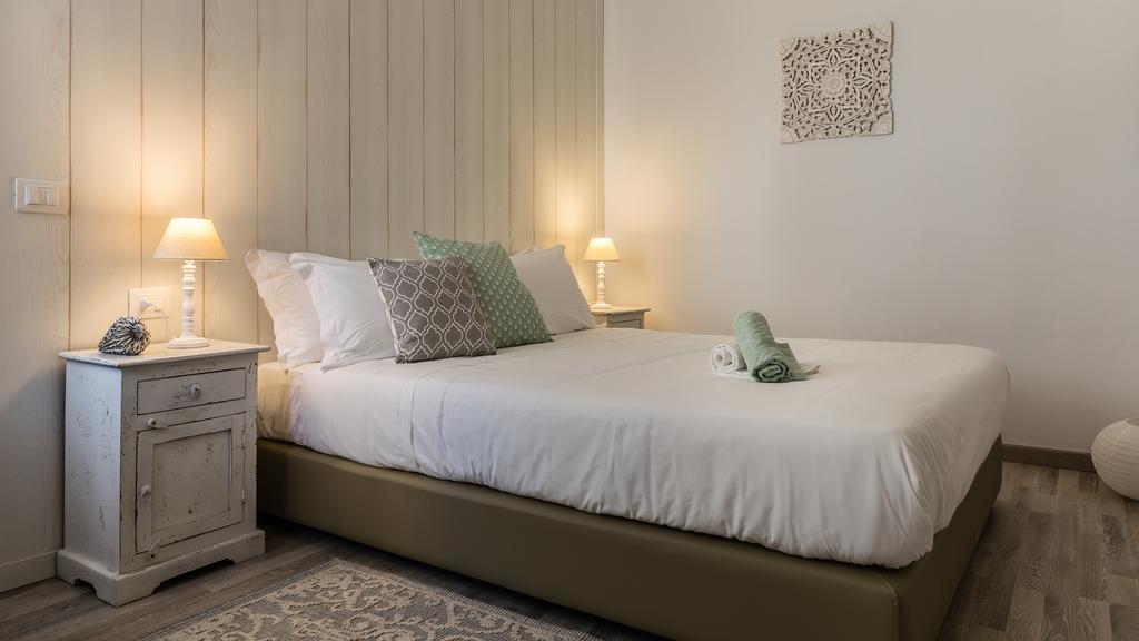 Birkin Apartments Кальярі Номер фото